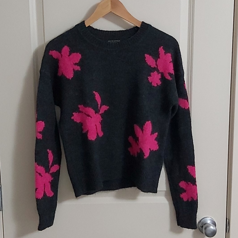 Banana Republic Floral Sweater